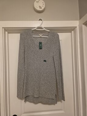 L.L. Bean Gray Knit V-Neck Sweater